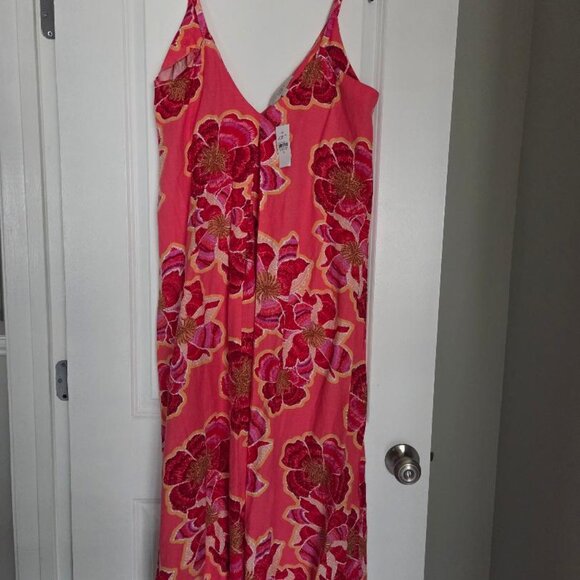 LOFT Textured Floral Linen Blend Strappy Maxi Dress - Picture 2 of 5
